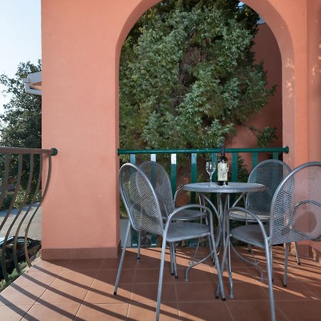 Maistra Select Koversada Naturist Apartments Vrsar Exteriér fotografie