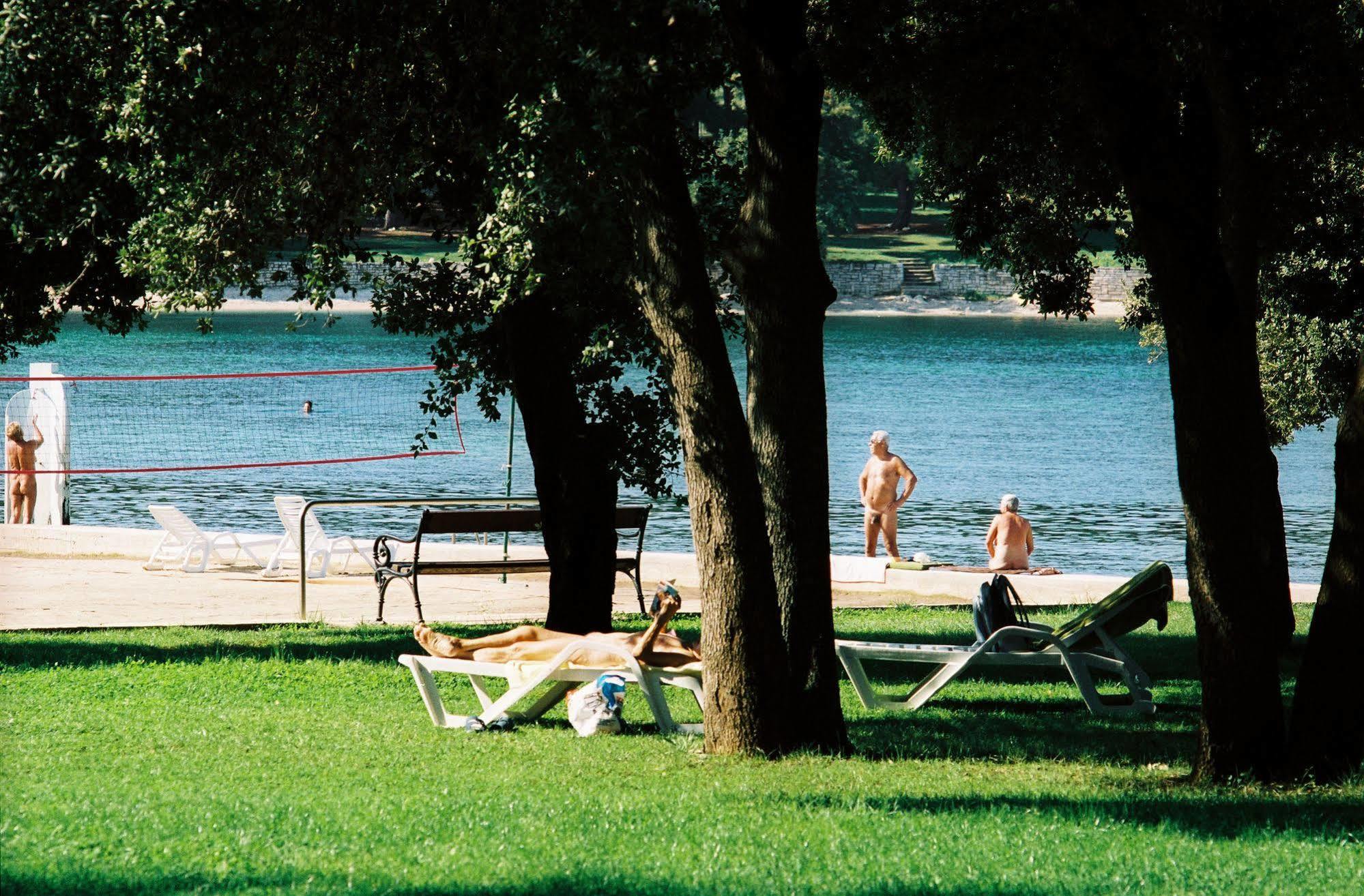 Maistra Select Koversada Naturist Apartments Vrsar Exteriér fotografie