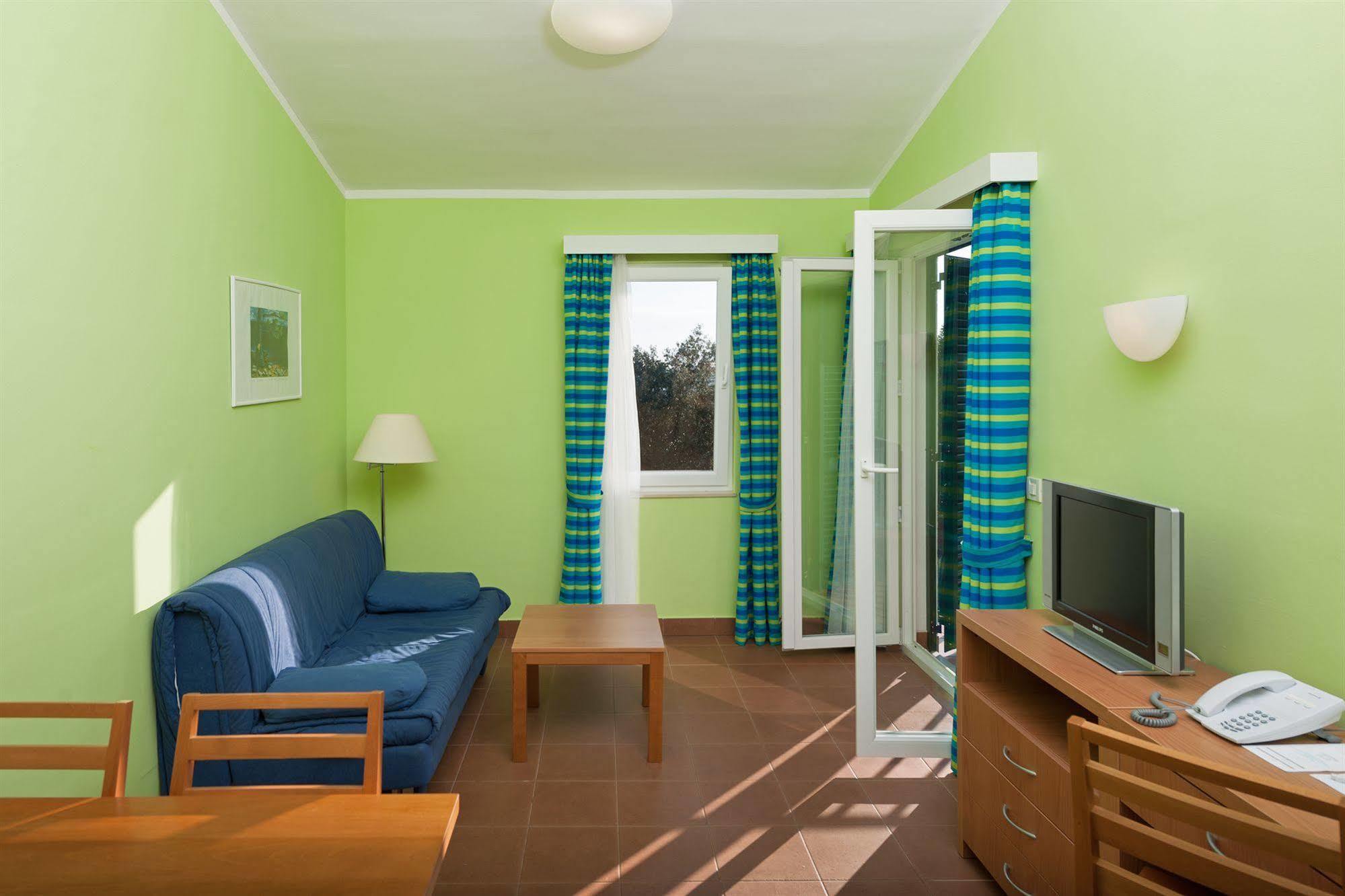 Maistra Select Koversada Naturist Apartments Vrsar Exteriér fotografie